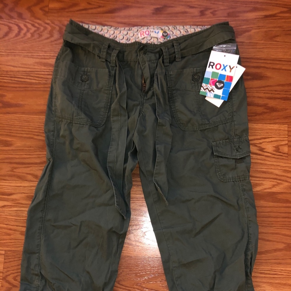 Cropped pants